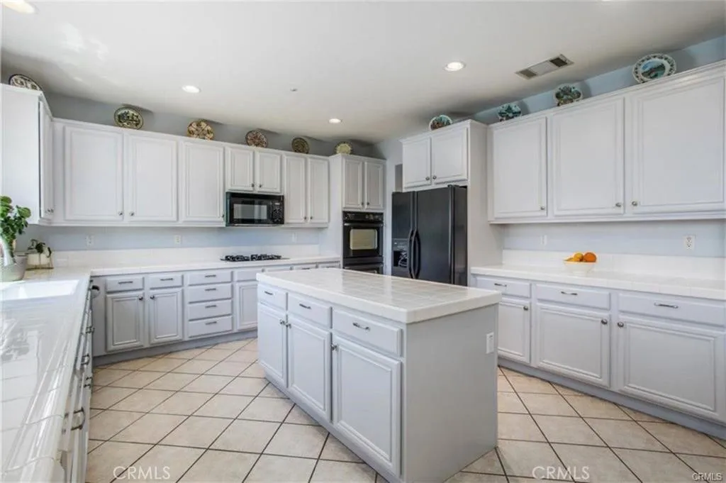 Additional image 6 of 13393 Redwood Dr, Rancho Cucamonga, CA 91739