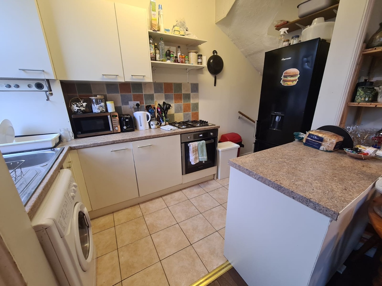 Additional image 2 of Room in a Shared House, Beechwood Walk, LS4, N1 7GU