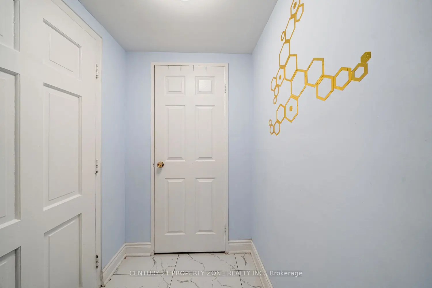 Additional image 9 of 1250 Mississauga Valley Boulevard 112