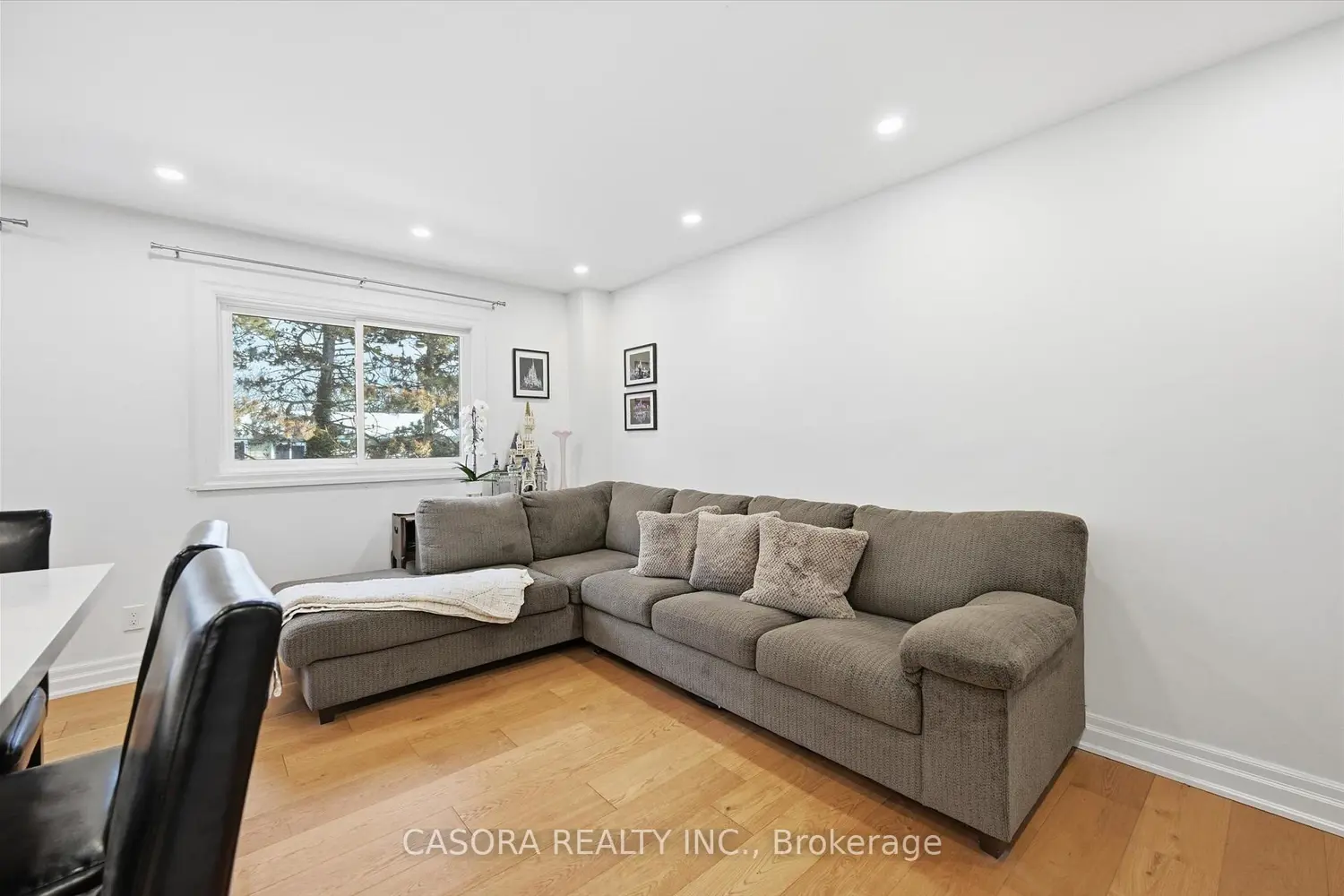 Additional image 5 of 680 Regency Court 112