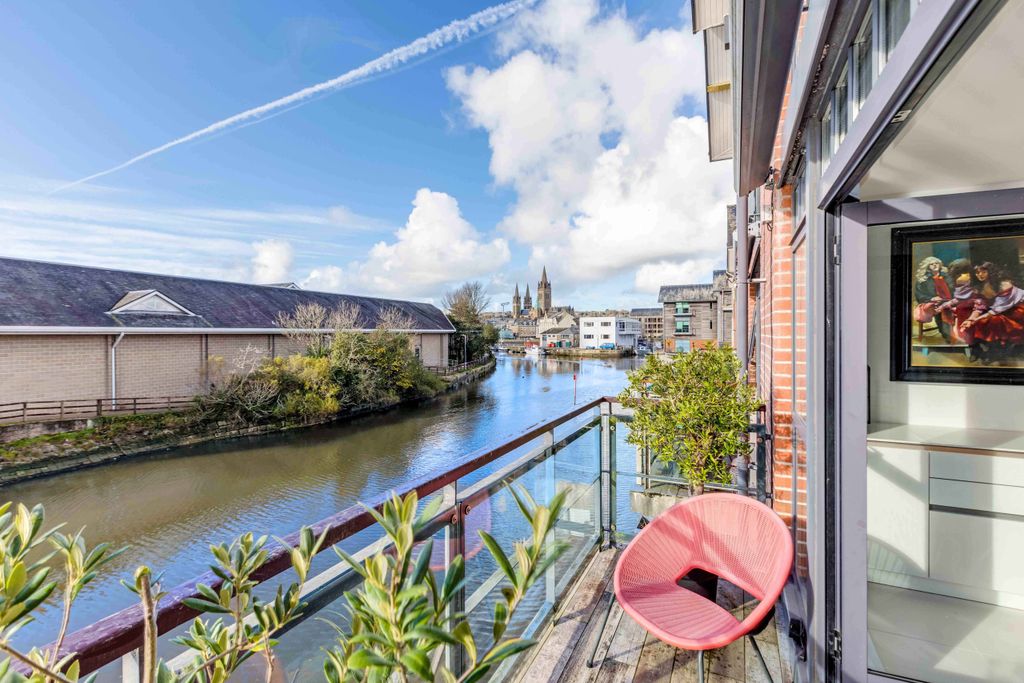 Additional image 10 of 4 bed flat for salePoltisco Wharf, Malpas Road, Truro, Cornwall TR1