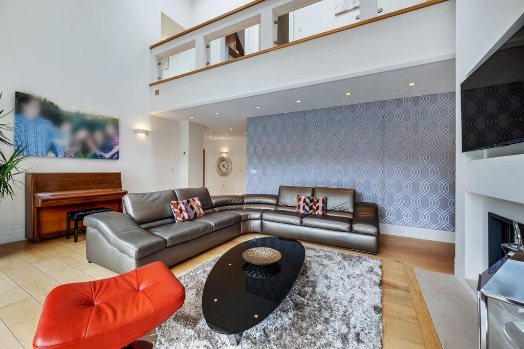 Additional image 18 of 5 bed detached house for saleThe Pump House, Standish, Wigan WN1