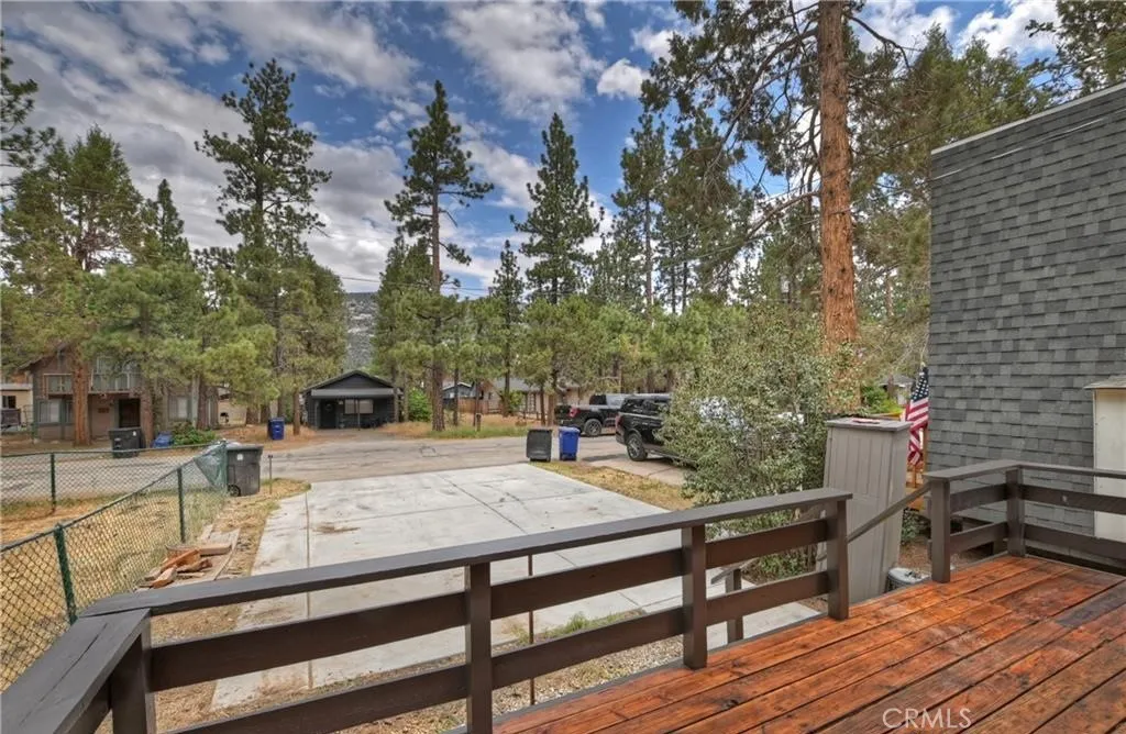 220 E Angeles Blvd, Big Bear City, CA 92314
