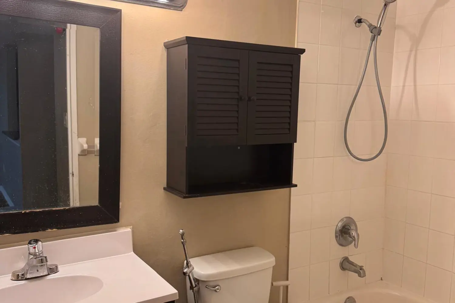 Additional image 3 of 6720 Glen Erin Drive 505