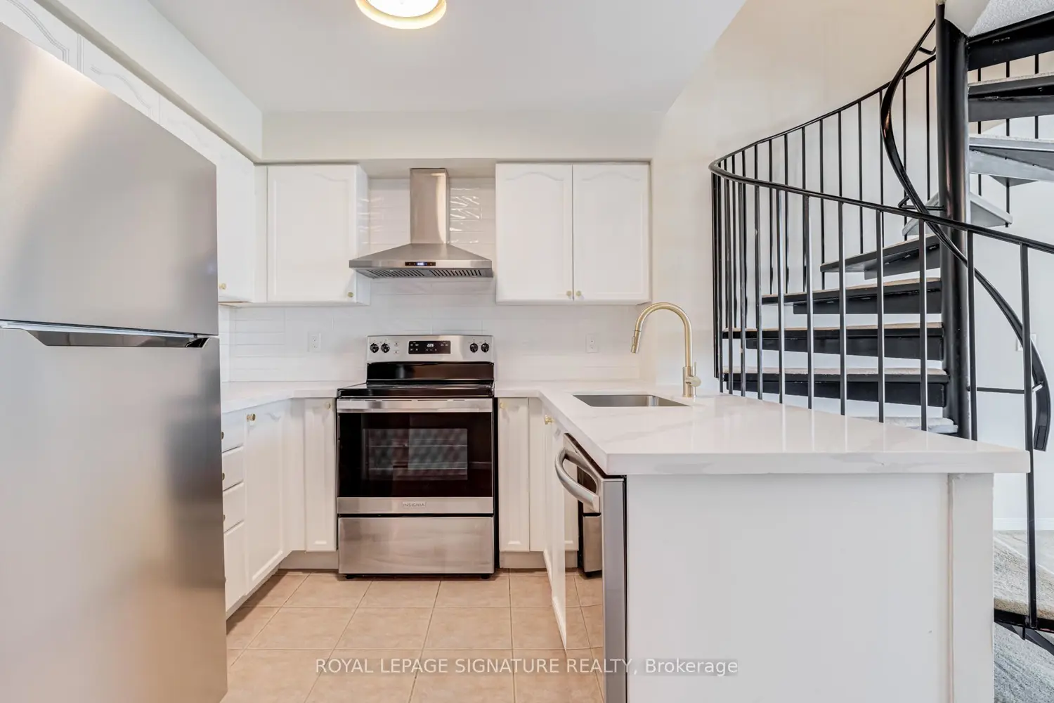 Additional image 5 of 2545 Erin Centre Boulevard 1703