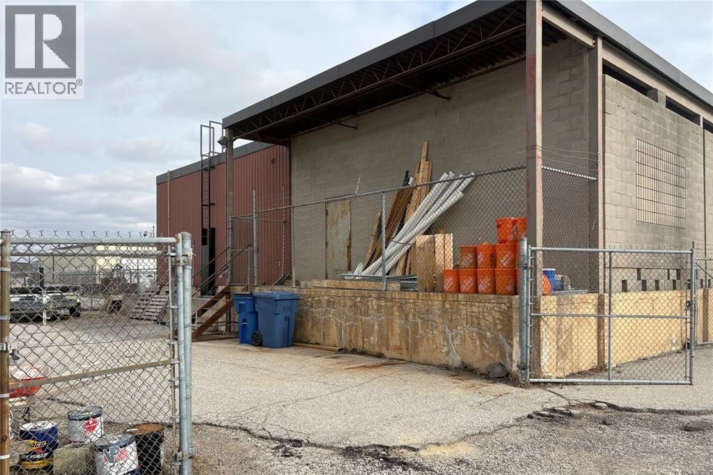 Additional image 5 of Unit - 3-876 Richmond Street, Chatham, ON, N7M5J5