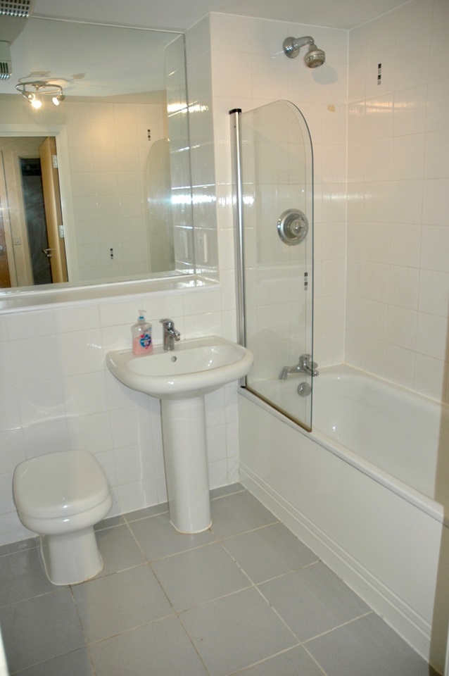 Additional image 5 of 2 Bed Flat, Centenary Plaza, B1, N1 7GU