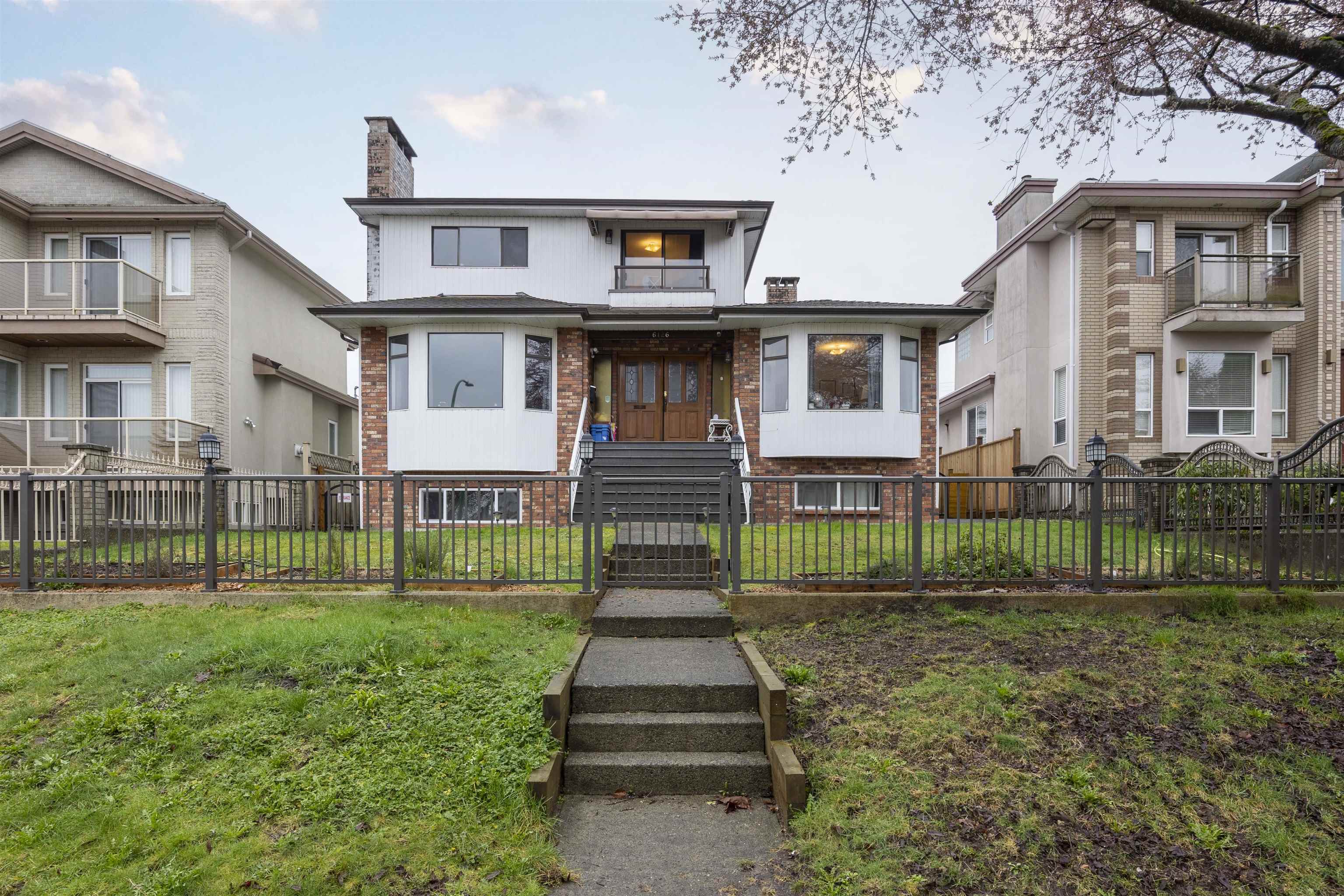 6126 Dickens Street, Burnaby, BC, V5H 1W7