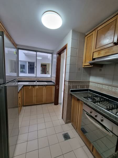 Additional image 13 of 22 Bayshore Road