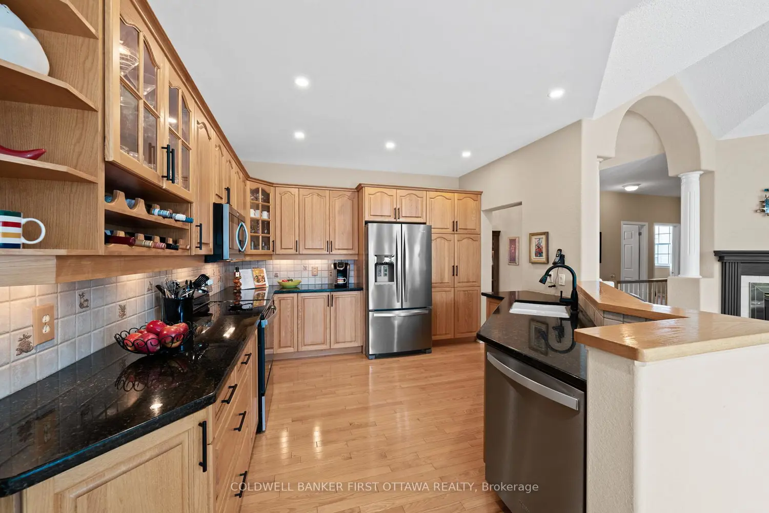 Additional image 9 of 19 Fencerow Way, Barrhaven