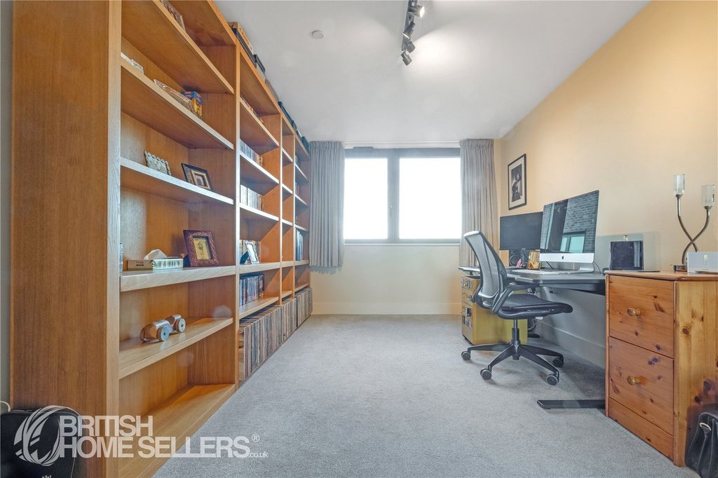 Additional image 10 of 3 bed flat for saleWest Parade, Worthing, West Sussex BN11