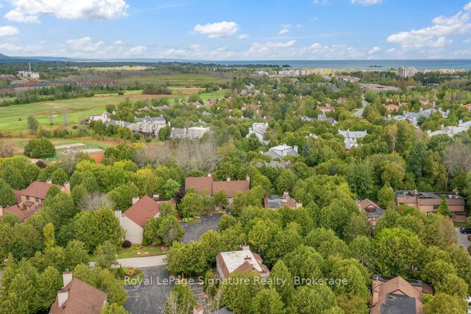 Additional image 12 of 124 Escarpment Crescent