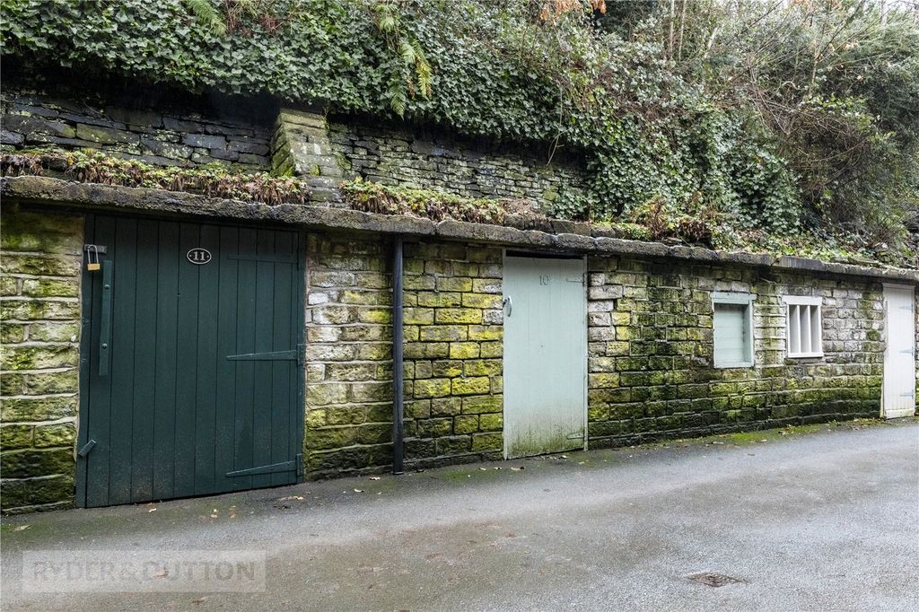 Additional image 27 of 4 bed terraced house for saleBank Buildings, Meltham, Holmfirth, West Yorkshire HD9