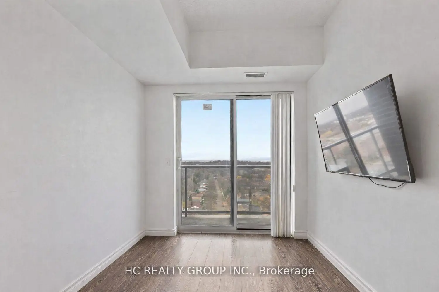 Additional image 8 of 158 King Street 1602, Kitchener