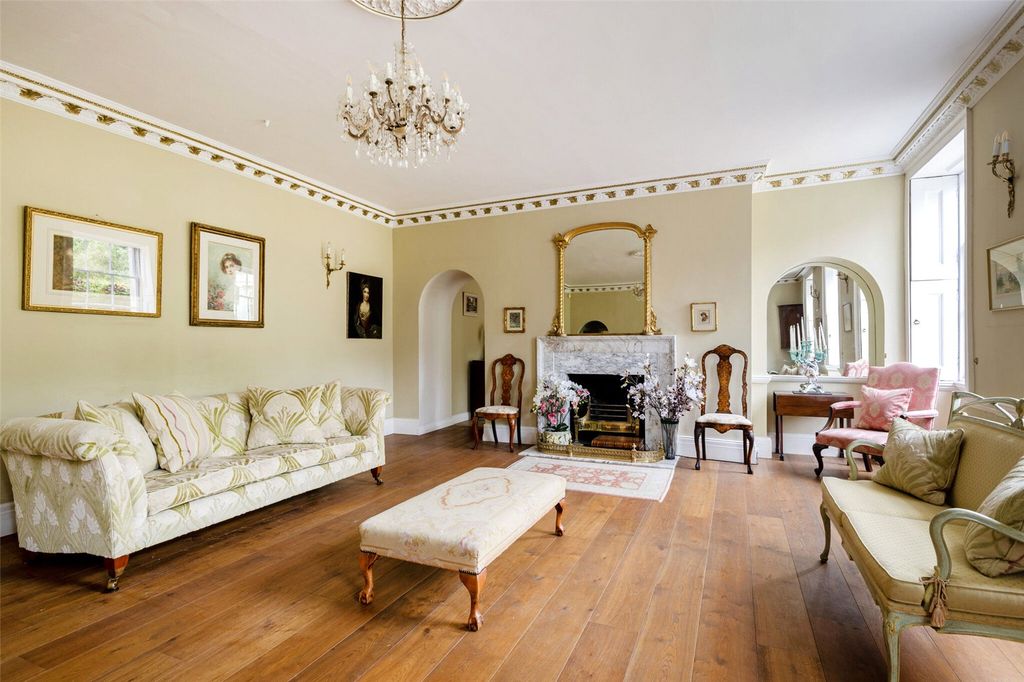 Additional image 19 of 4 bed maisonette for saleMissenden Road, Amersham, Buckinghamshire HP7