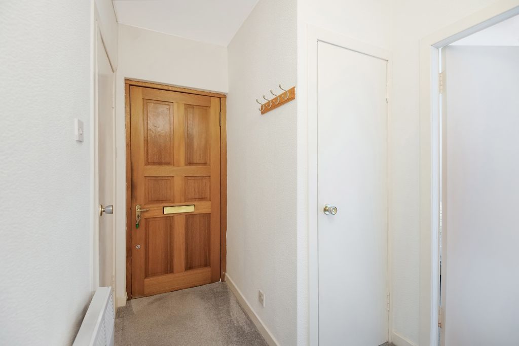 Additional image 3 of 1 bed penthouse for saleBurnside Terrace, West Dunbartonshire, Dumbarton G82