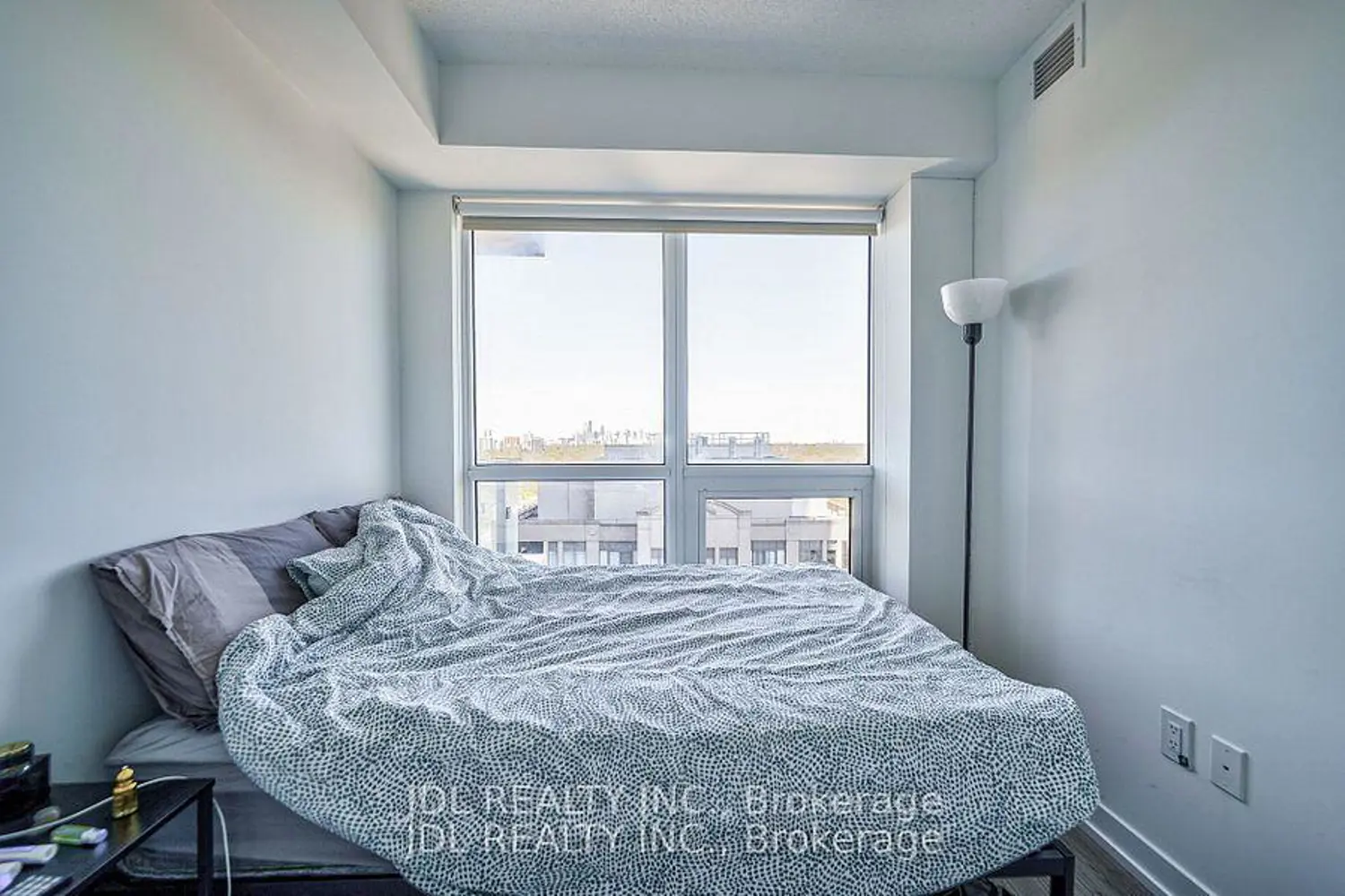 Additional image 13 of 395 Bloor Street 1608