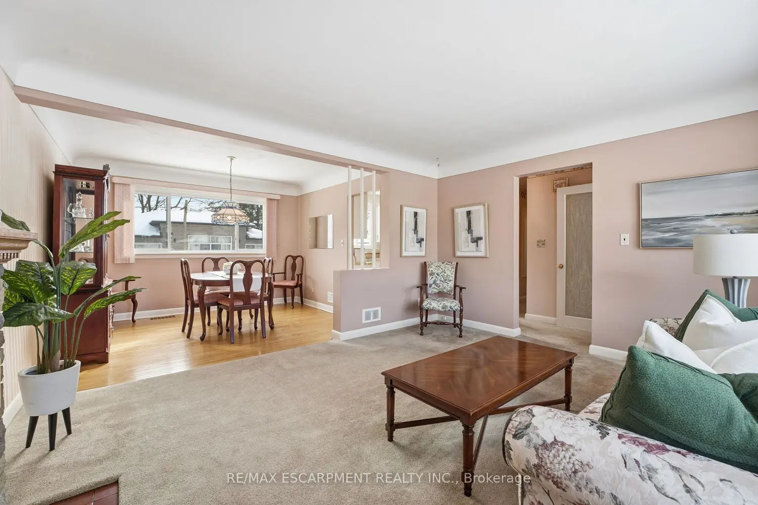 Additional image 4 of 42 Gilbert Avenue