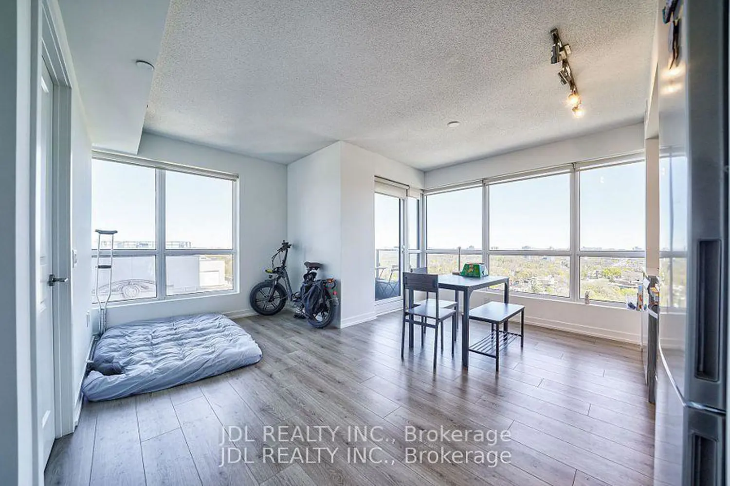 Additional image 3 of 395 Bloor Street 1608