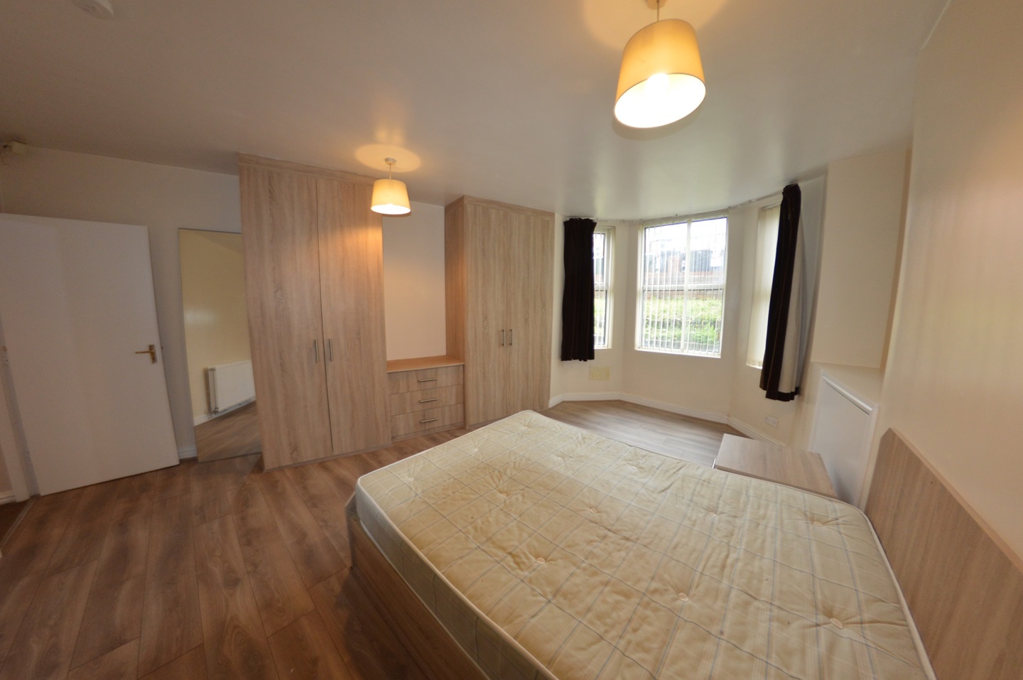 1 Bed Flat, Victoria Road, LS6, N1 7GU