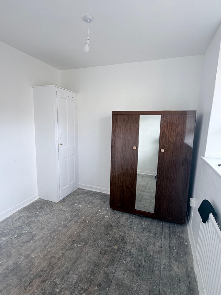 2 Bed Flat, Reardon House, E1W, N1 7GU
