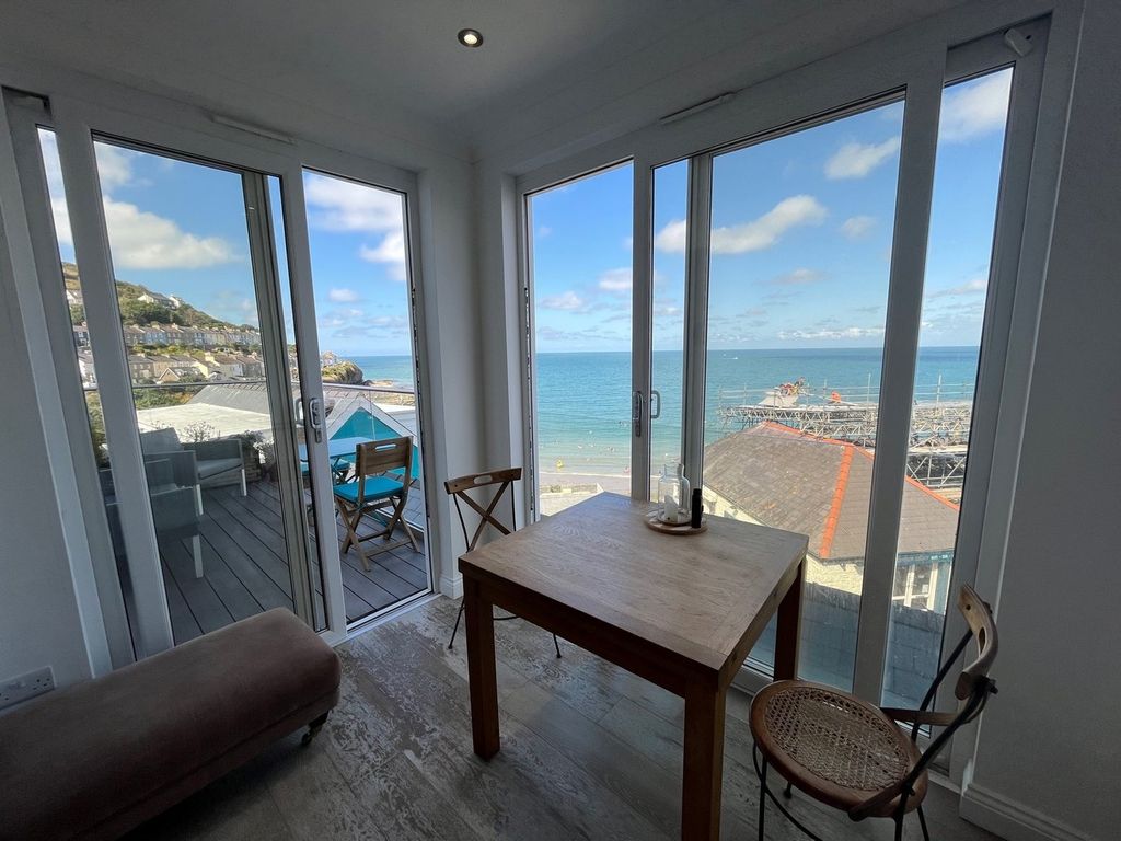 Additional image 4 of 2 bed flat for saleSouth John Street, New Quay SA45
