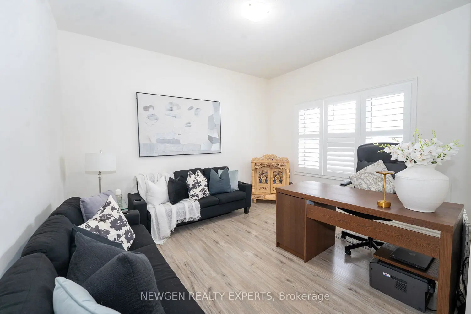 Additional image 19 of 11 Peterson Street