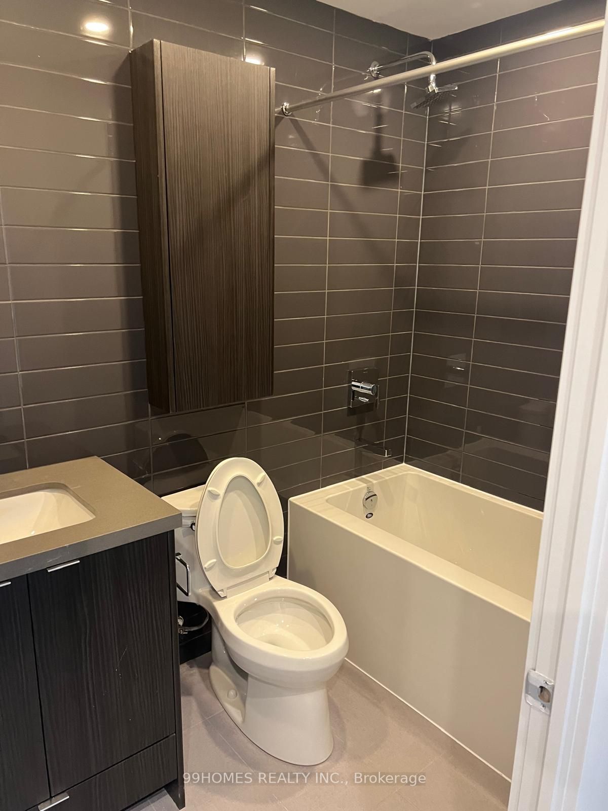 Additional image 5 of PH07-4130 Parkside Village Drive, Mississauga, ON, L5B 3M8