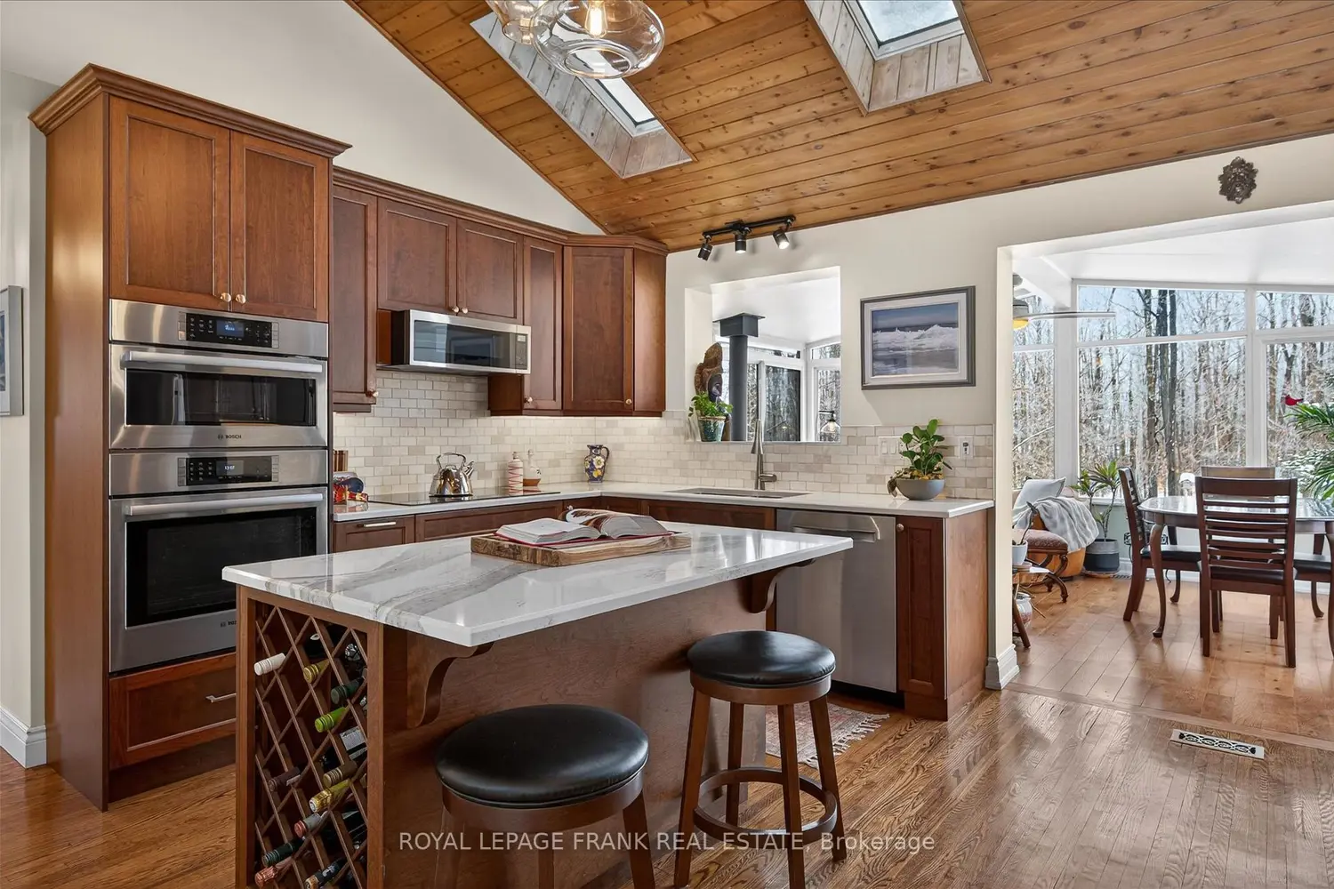 Additional image 11 of 494 5Th Line