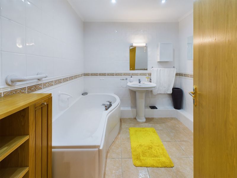 Additional image 15 of 2 bed flat for saleHafan Tywi, The Parade, Carmarthen SA31