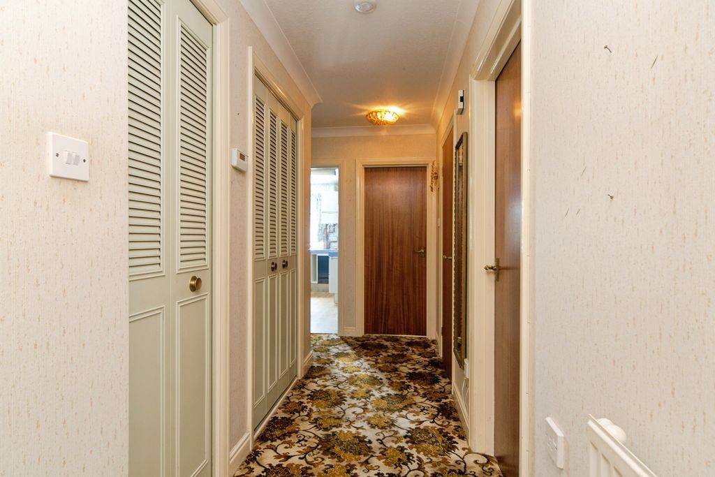 Additional image 17 of 2 bed flat for saleRhos Promenade, Rhos On Sea, Colwyn Bay, Conwy LL28