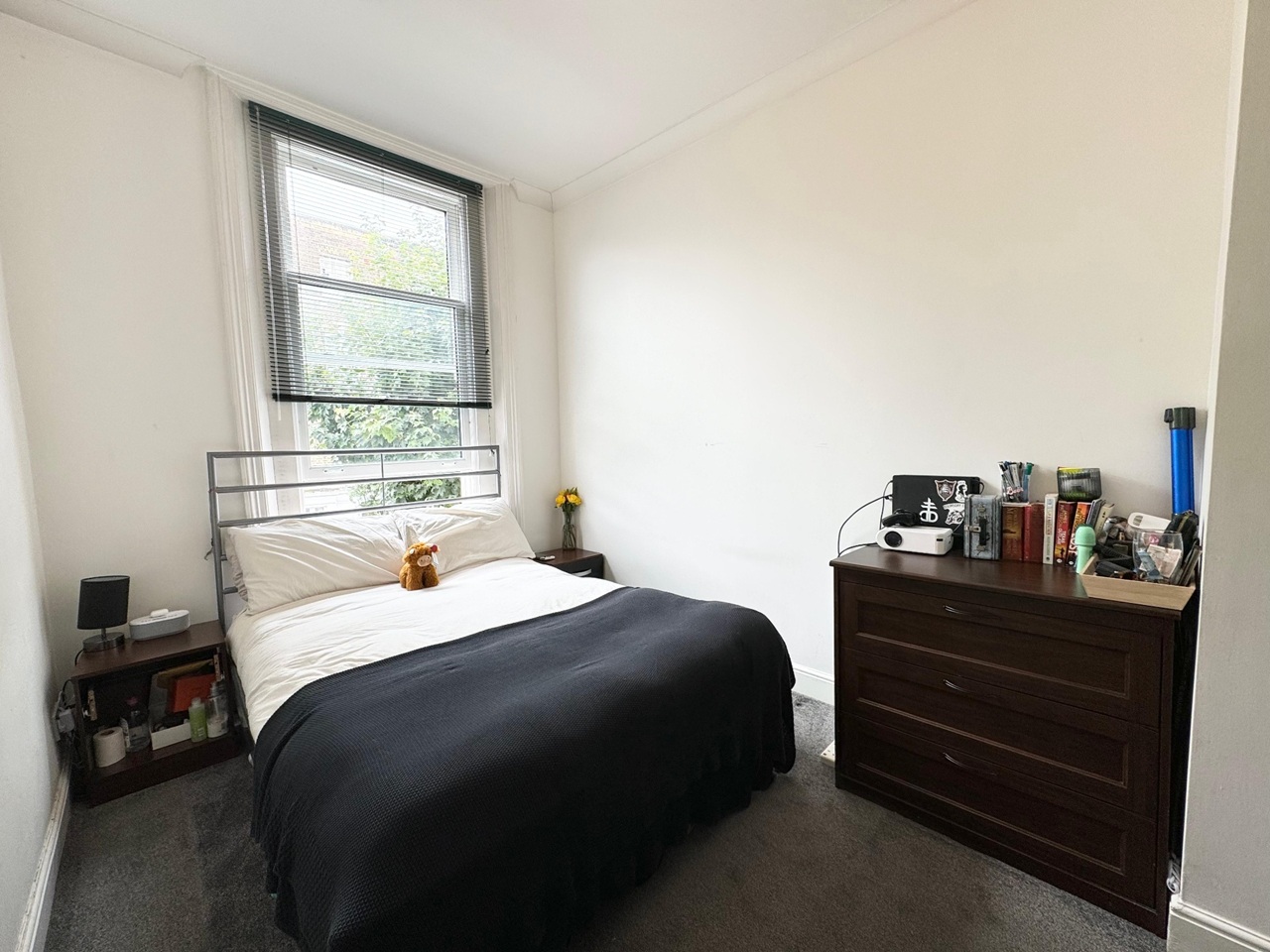 1 Bed Flat, Falkland Road, NW5, N1 7GU