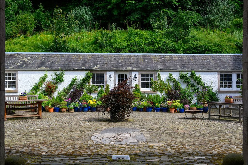 Additional image 23 of 9 bed detached house for saleThe Stables, Woodland Park, Alva, Clackmannanshire FK12