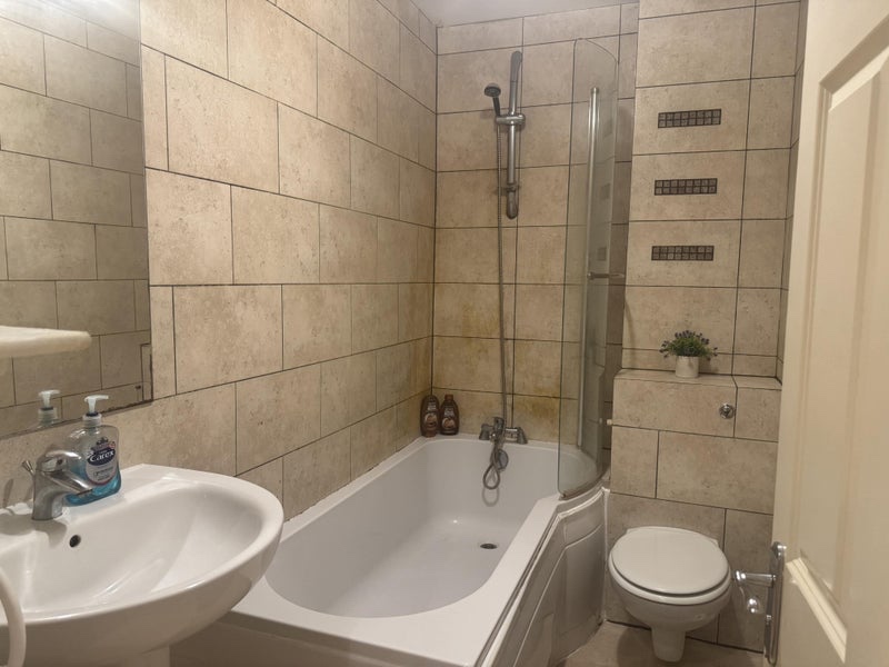 Additional image 7 of Room in a Shared Flat, Stanwick Road, W14, N1 7GU