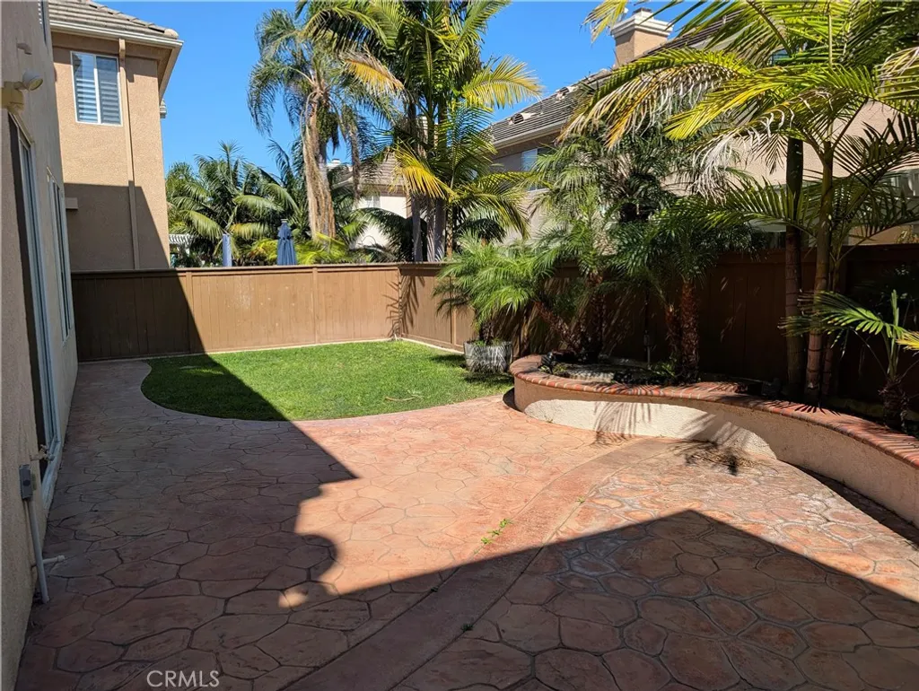 1142 Shorecrest Ln, Huntington Beach, CA 92648