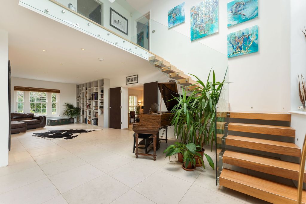 Additional image 14 of 6 bed detached house for saleWatersmeet Road, Salisbury SP2
