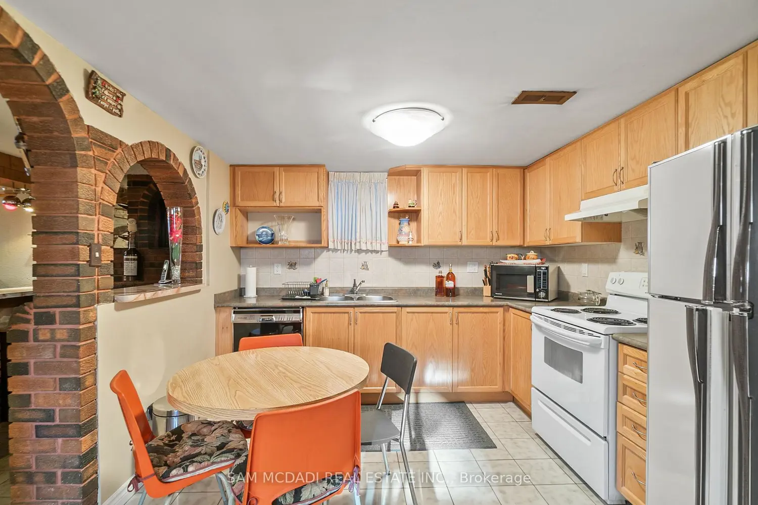 Additional image 15 of 83 Evans Avenue