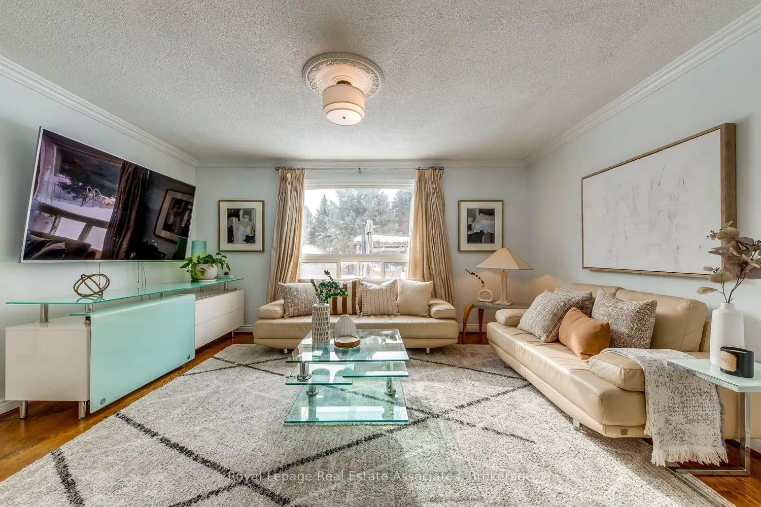 Additional image 8 of 5 Huttonville Drive