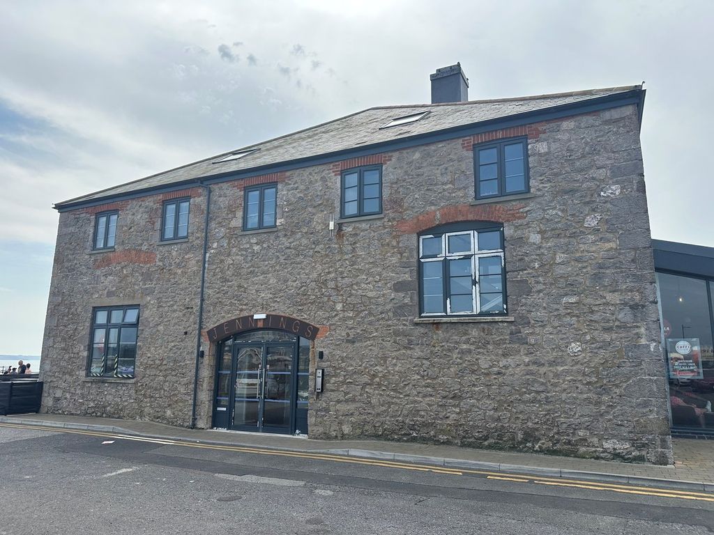 1 bed flat for saleThe Harbour, Porthcawl CF36
