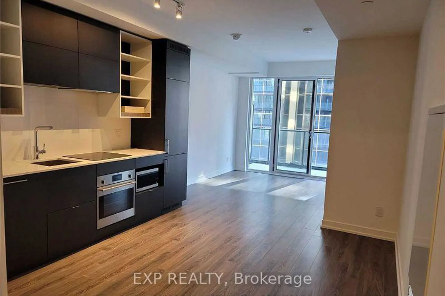 Additional image 7 of 20 Edward Street 607