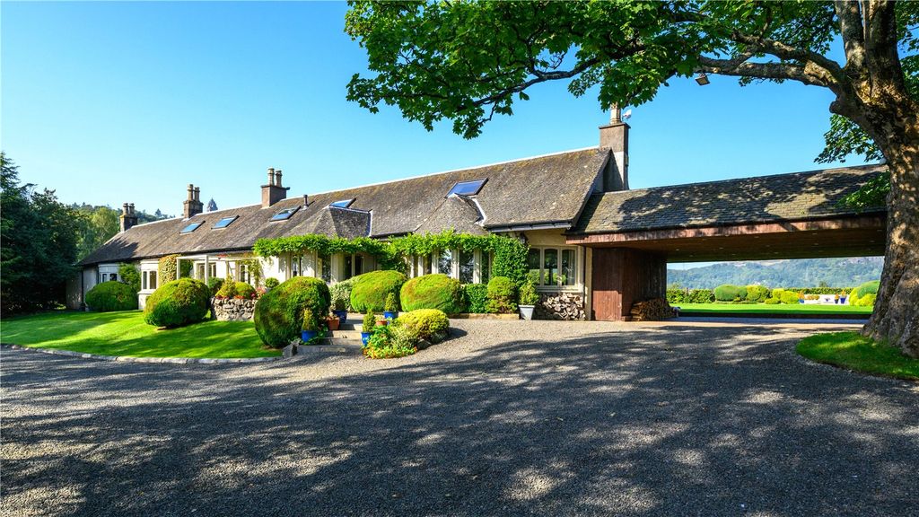Additional image 2 of 6 bed detached house for saleWoodend, Craigmill, Stirling FK9