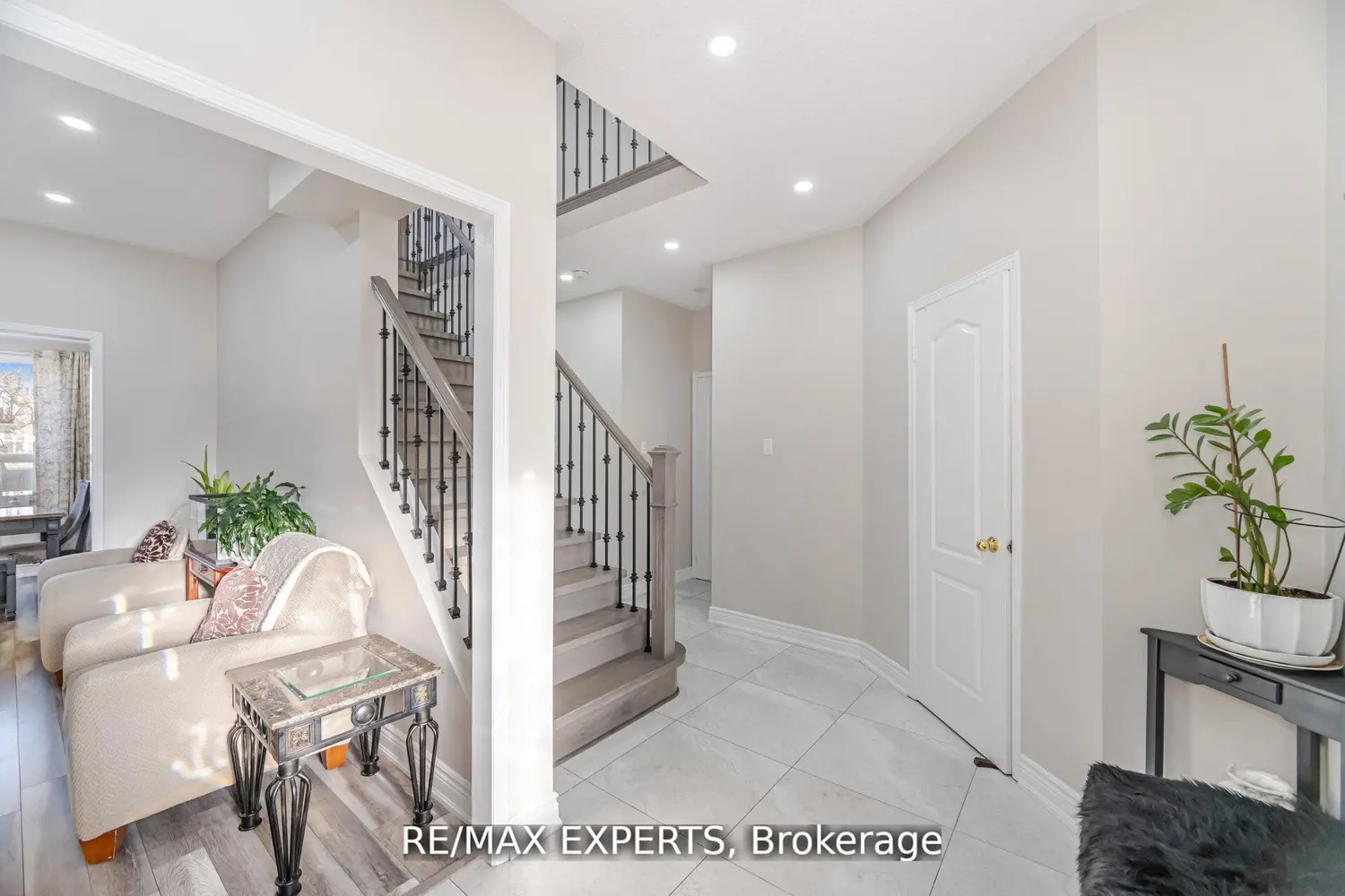 39 Robertson Davies Drive