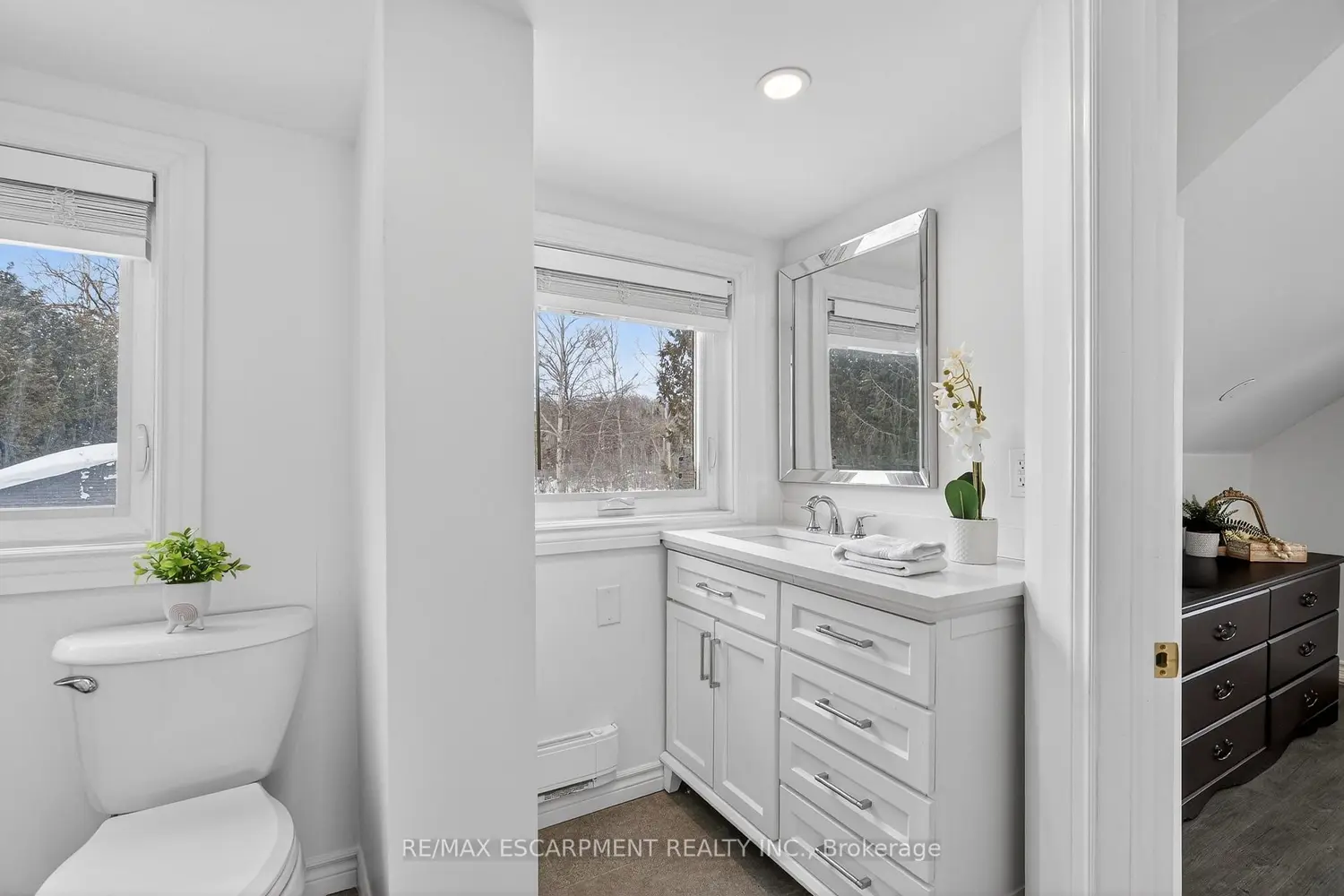 Additional image 11 of 9488 Wellington Rd 124