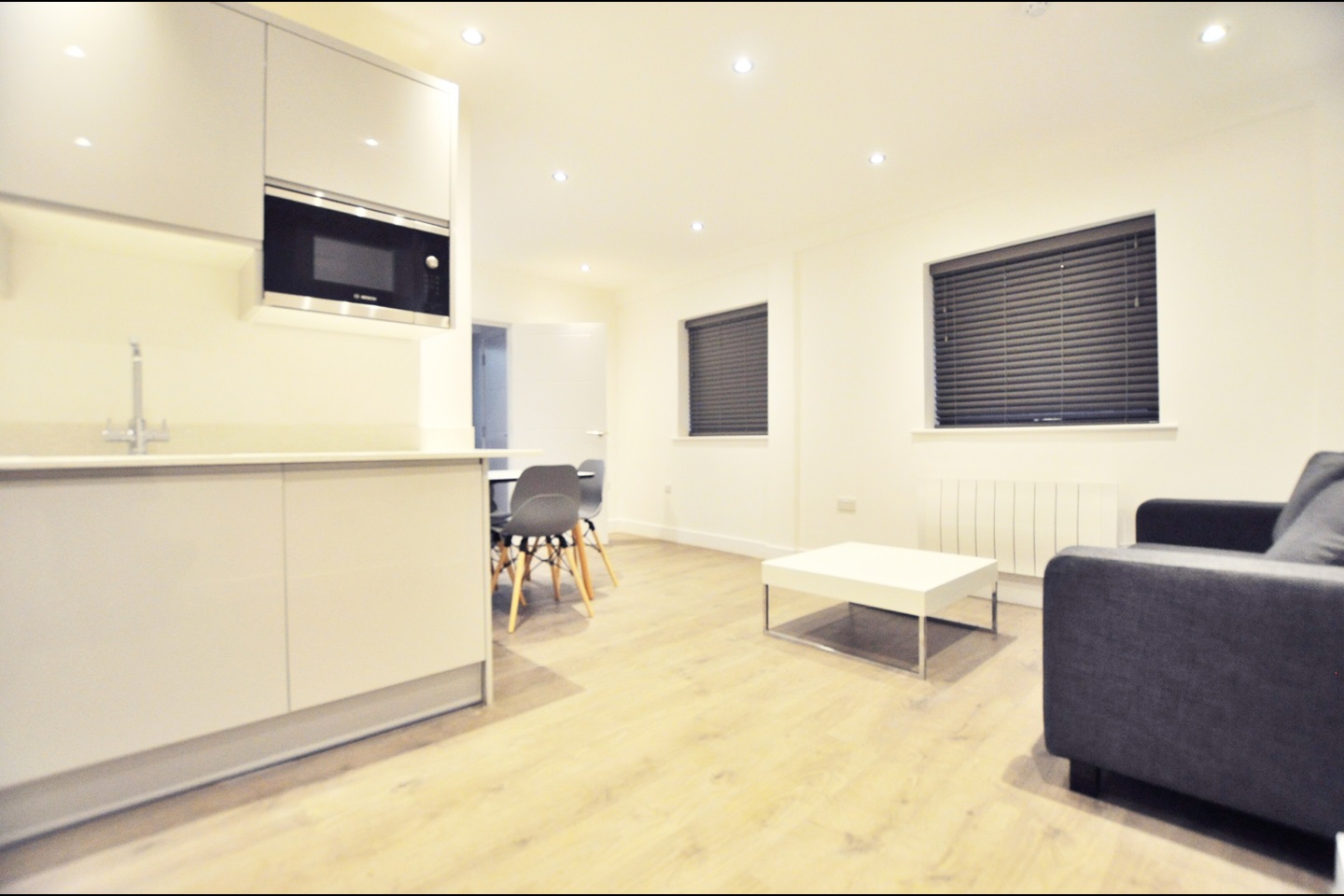 Additional image 3 of 2 Bed Flat, Hackney Road, E2, N1 7GU