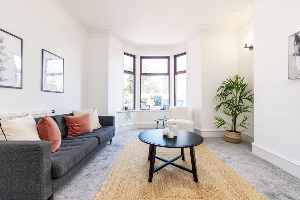 Additional image 3 of 2 bed flat for saleAbergeldie Road, Aberdeen AB10