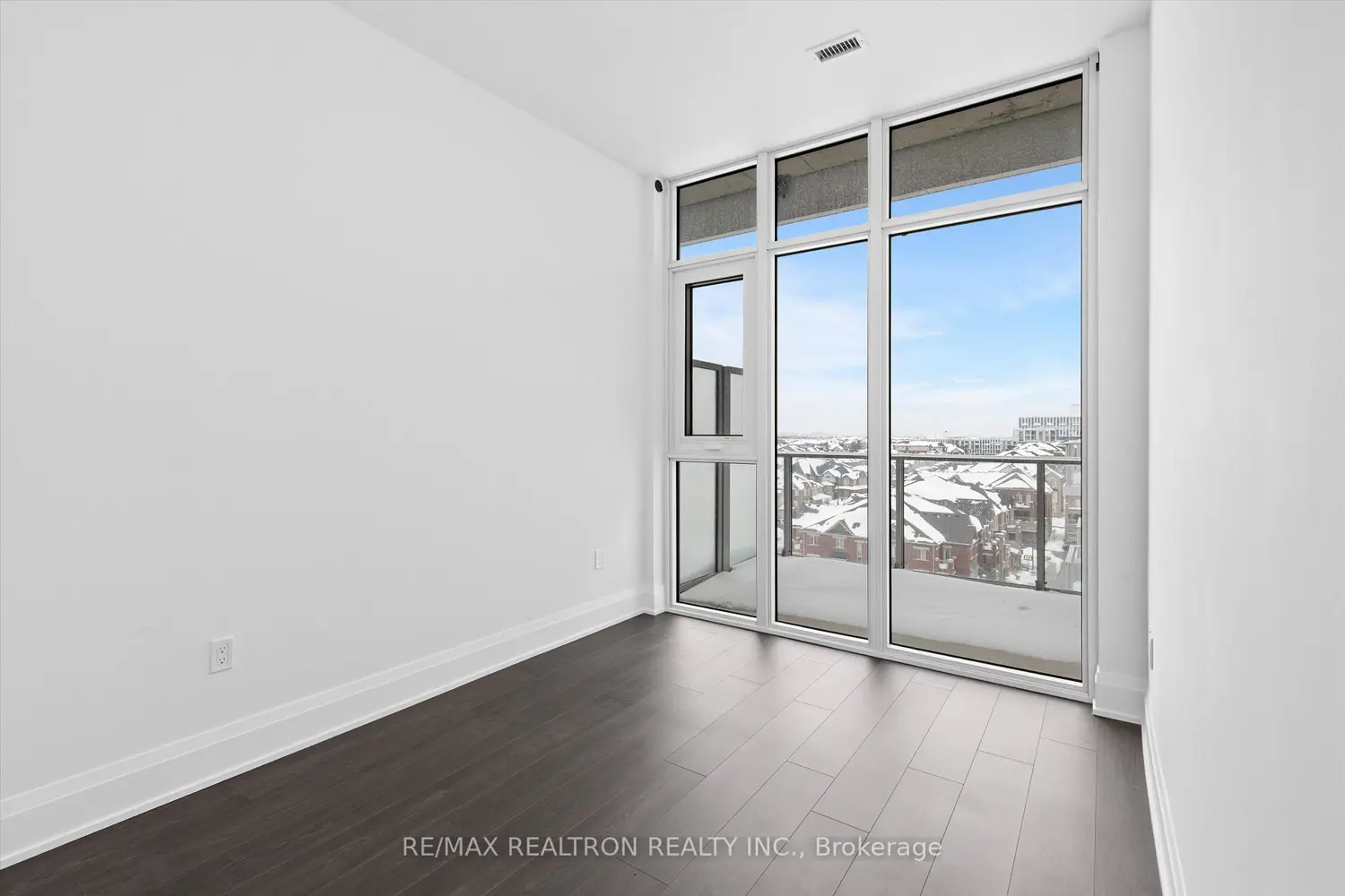 Additional image 13 of 412 Silver Maple Road Ph120