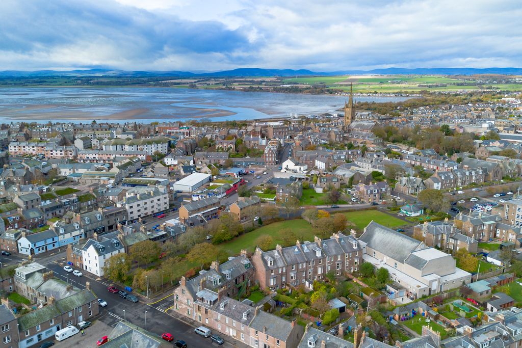 Additional image 29 of 2 bed flat for saleGibson Place, Montrose DD10
