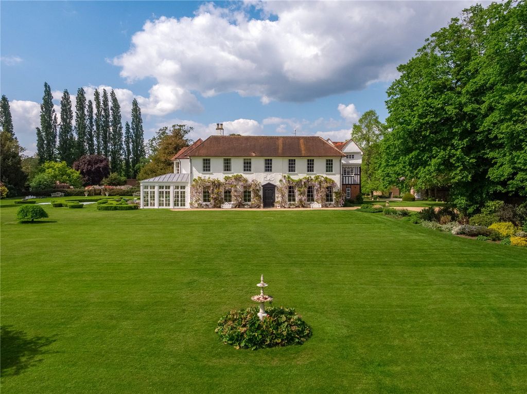7 bed detached house for saleChurch Road, Little Marlow, Marlow, Buckinghamshire SL7