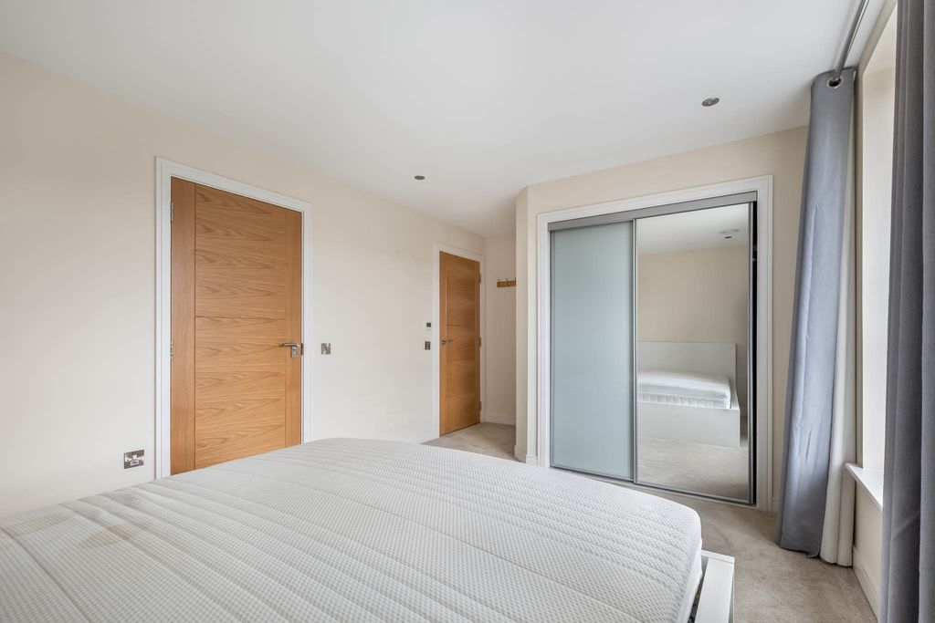 2 bed flat for saleRiverside Drive, Dundee DD1 photo 5