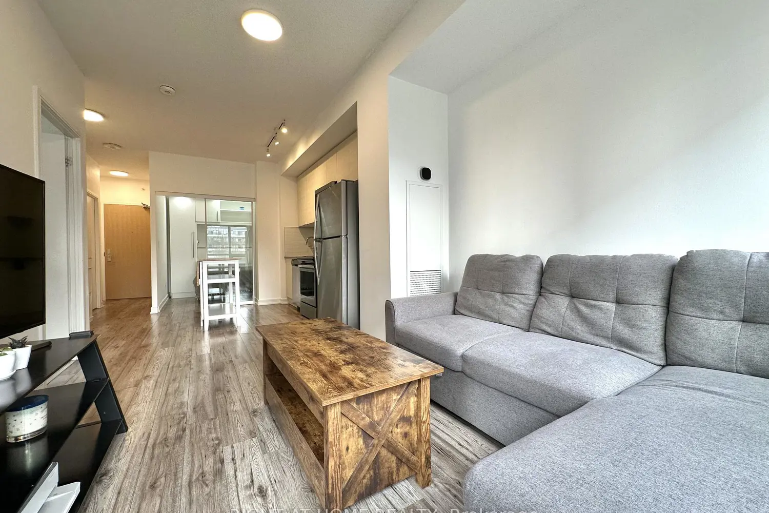 Additional image 7 of 621 Sheppard Avenue 321